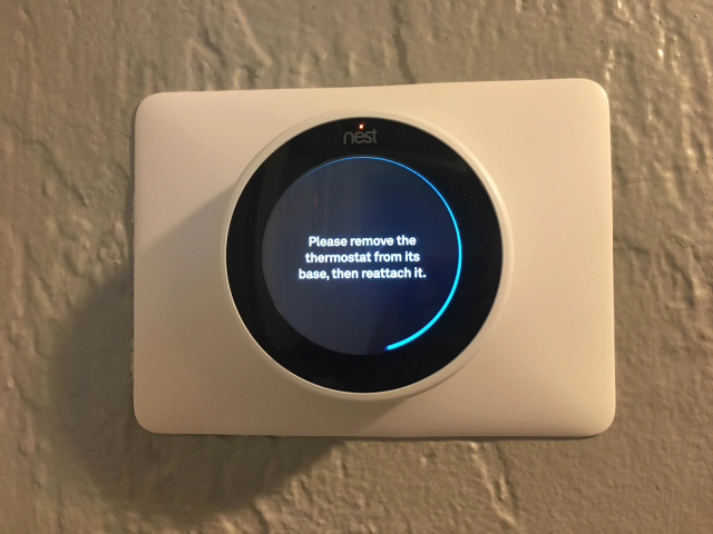 nest-thermostat-blinking-green-when-charging-a-full-guide